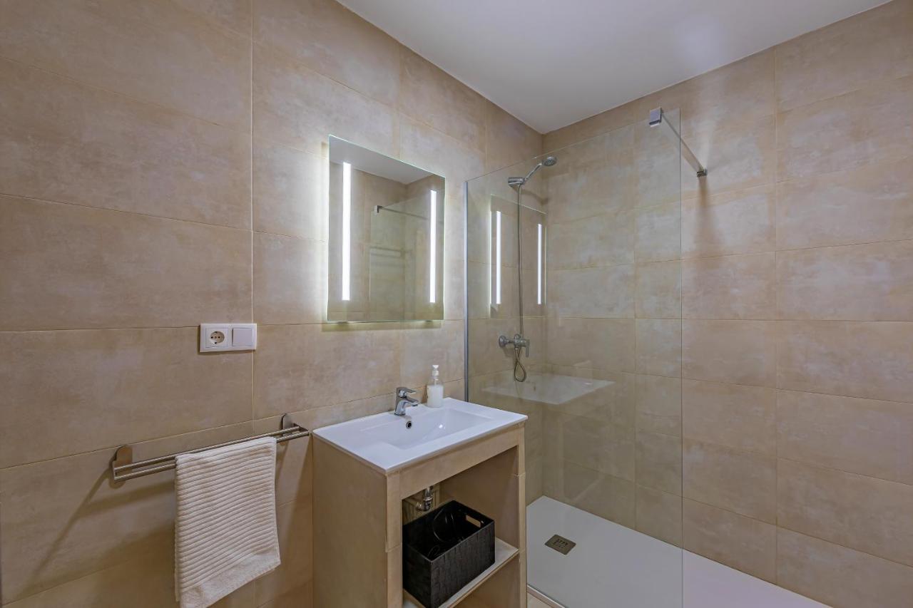 New Use Pz Espana 3 Derecha Cadiz Exterior photo